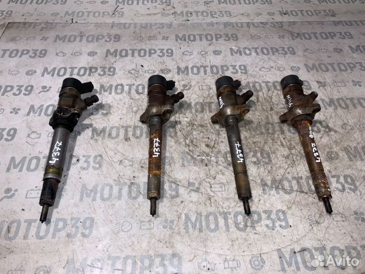 Форсунки Citroen Berlingo 1.6 HDI 9HW 2005