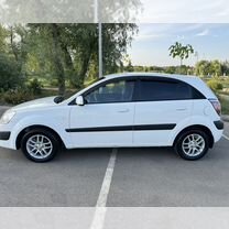 Kia Rio 1.4 MT, 2009, 205 000 км, с пробегом, цена 590 000 руб.