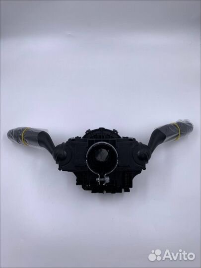 Блок подрулевых переключателей Hyundai Staria