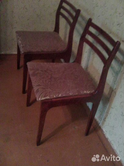 Стулья дерево