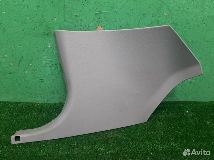 Обшивка левой стойки Mercedes Benz E-class W212 2