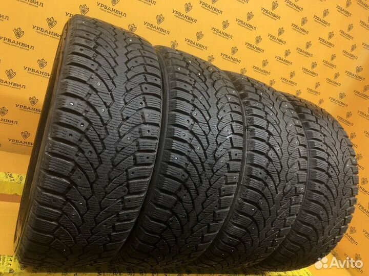 Formula Ice 215/50 R17 95T