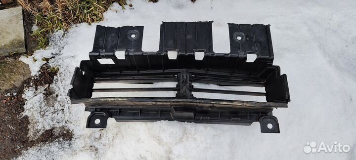 Моторчик жалюзи радиатора Форд Мустанг 6 рест