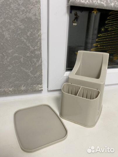 Подставка для столовых приборов