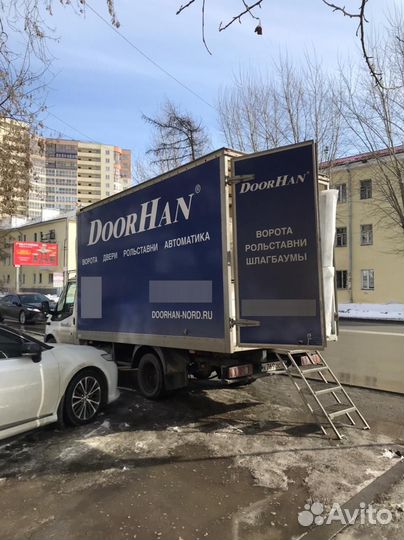 Ворота секционные промышленные, гаражные