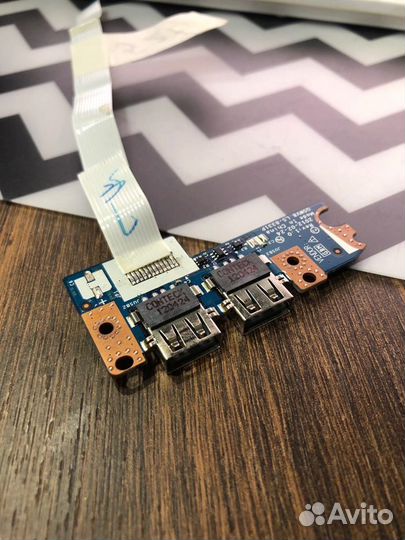 Правая плата USB acer v3-551 La-8331p