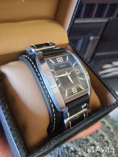 Часы наручные Guess, оригинал
