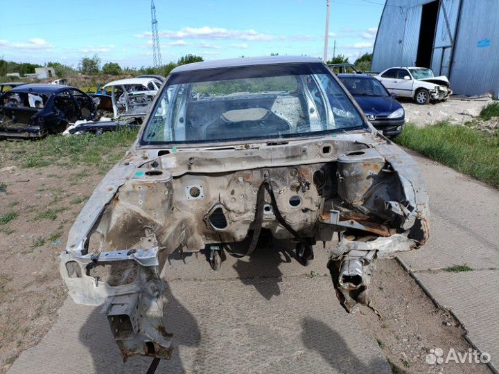 Кузов Nissan Bluebird U14 SR20DE 1999