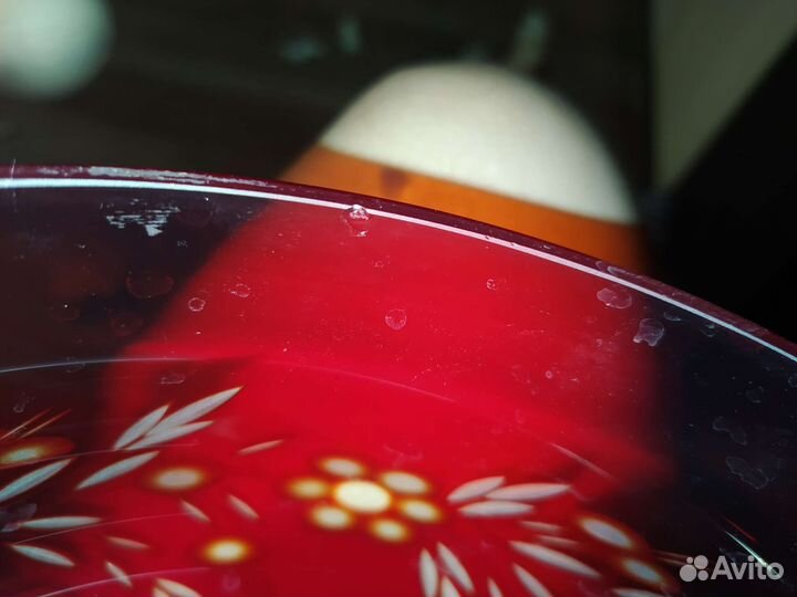 Конфетница из цветного стекла