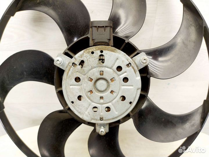 Вентилятор охлаждения Renault Logan/Sandero