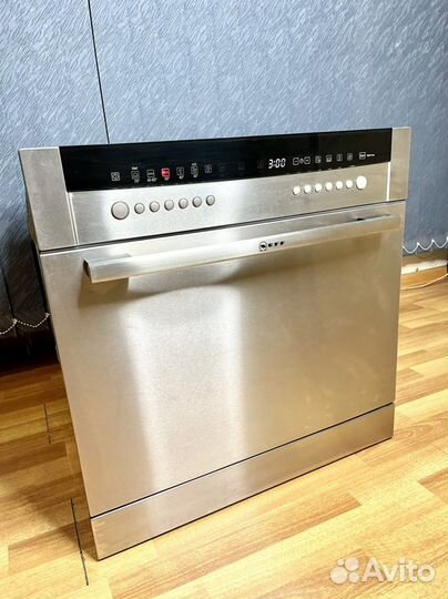 Компактная встраиваемая пмм Neff,доставка