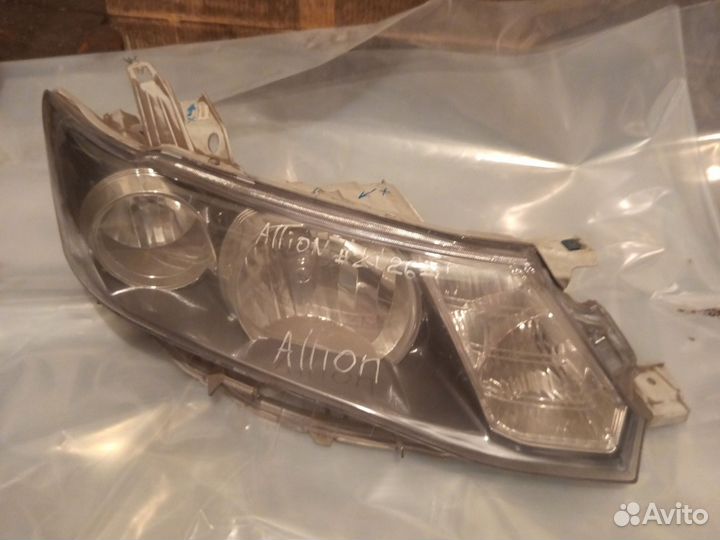 Фары toyota allion ZT26 HLL 20-447