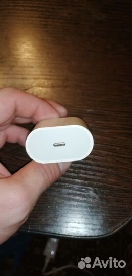 Блок зарядки iPhone 20w