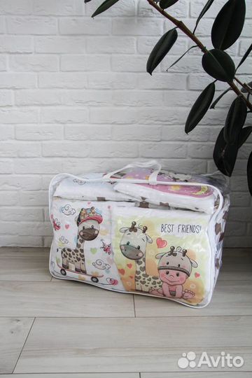 Комплект в кроватку Подушкино Панно «Жирафики» съё