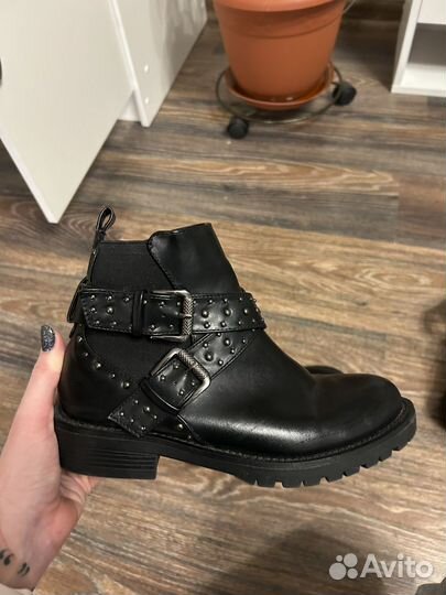 Ботинки женские