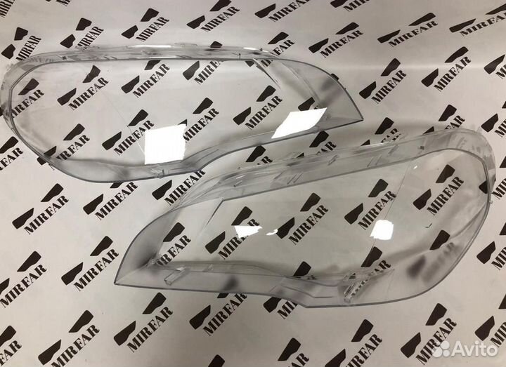 Стекло фары BMW X5 E70