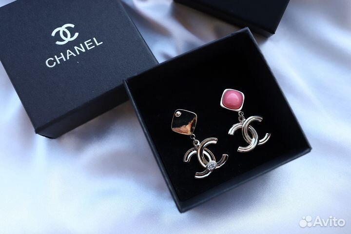 Серьги Chanel