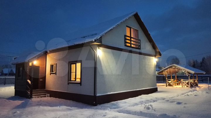 Коттедж 170 м² на участке 10 сот.