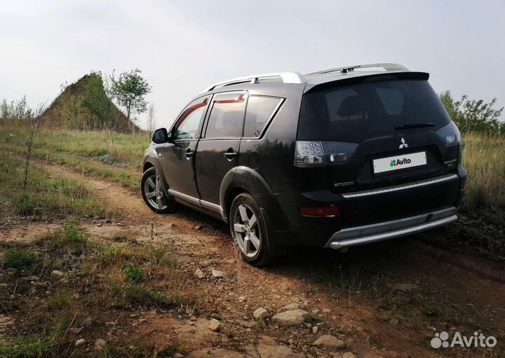 Mitsubishi Outlander 2.4 CVT, 2008, 235 000 км