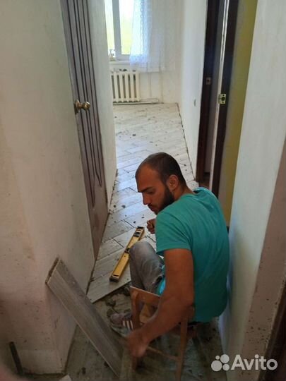 Бригада строителей