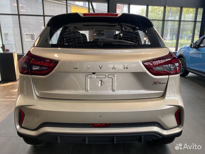 Livan X3 pro 1.5 CVT, 2023