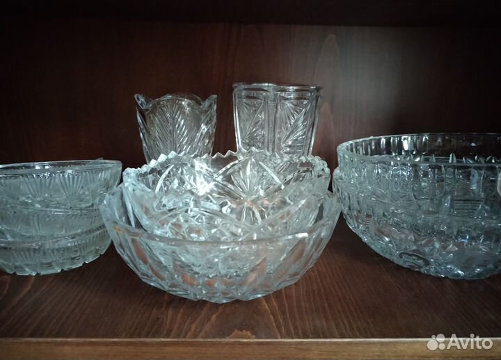 Хрустальные салатники, вазы