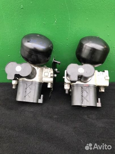 Блок клапанов ABC Mercedes W221 S221 CL216 CL65