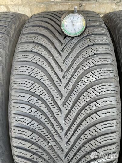 Michelin Alpin 5 215/55 R17