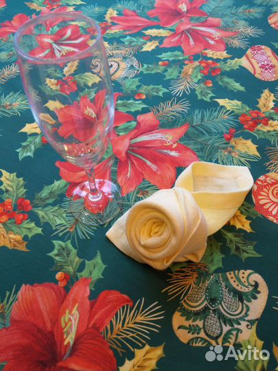 Скатерть «Новогодняя» зеленая