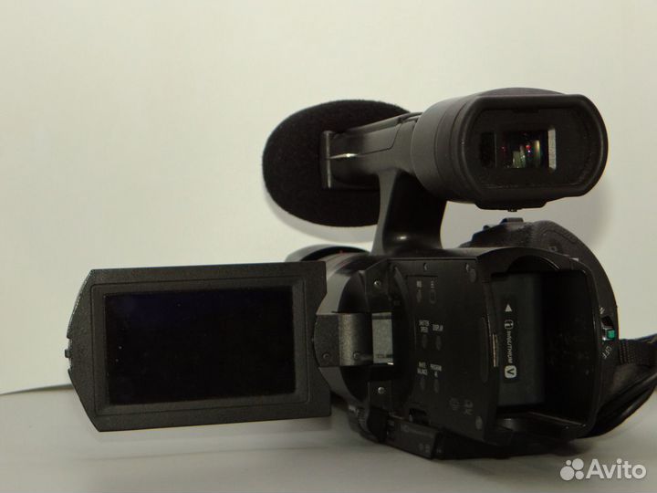 Видеокамера Sony NEX-VG30 full HD