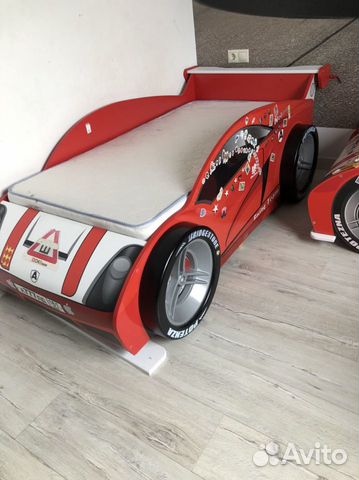 Детская кровать машинка hoff