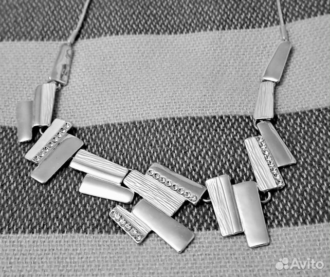 Колье бижутерия