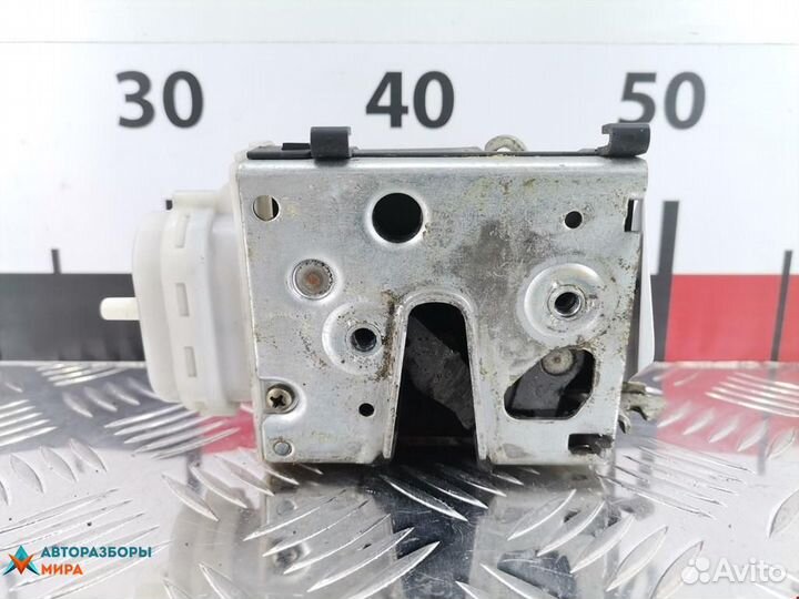 Замок двери задней правой Audi 100 4A/C4 1992