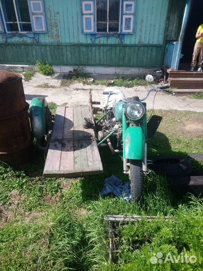 Продам урал