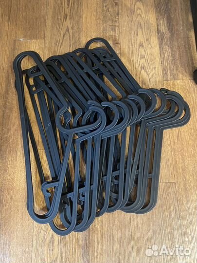 Вешалки плечики