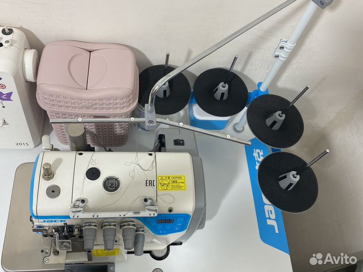 Промышленный оверлок jack c3