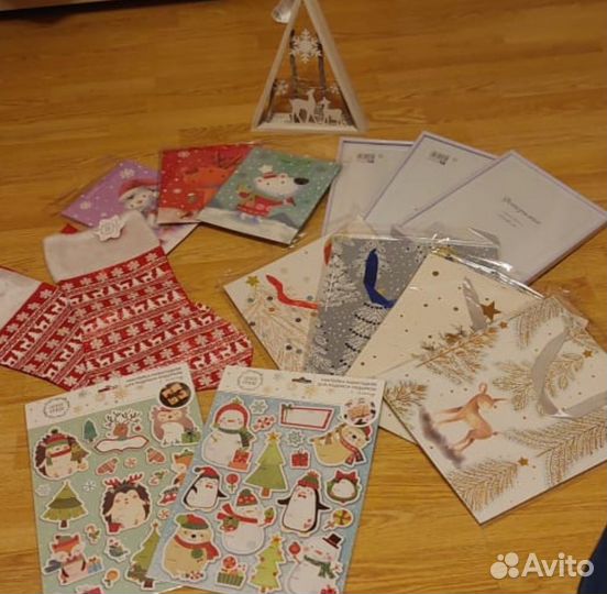 Новогодние игрушки