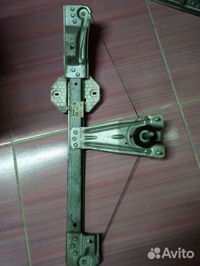 Стеклоподъемник renault logan 2