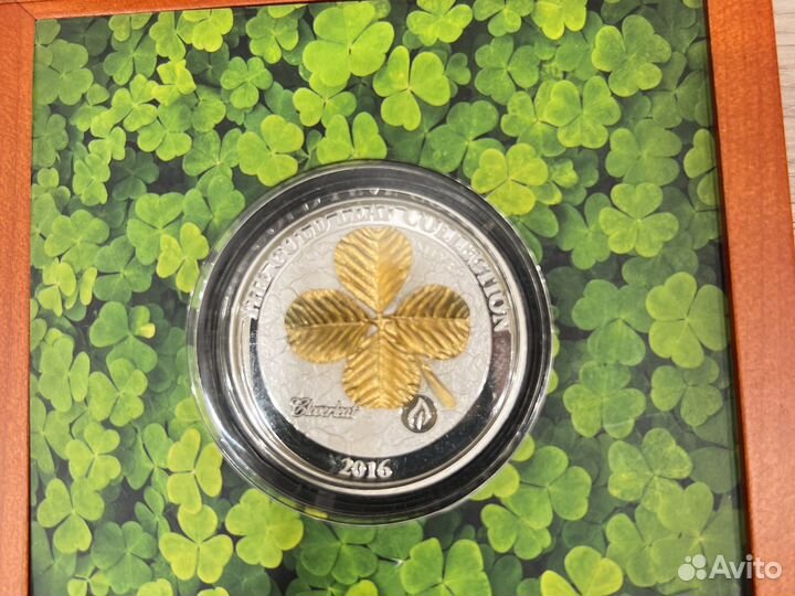 Монета клевер серебро