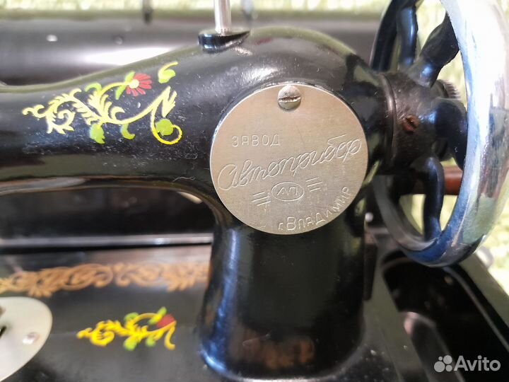 Детская швейная машинка ретро СССР