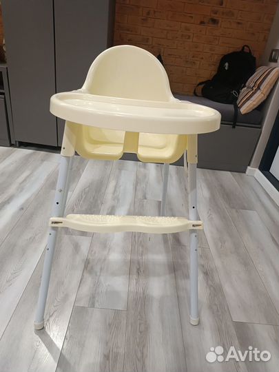Стульчик для кормления babyton