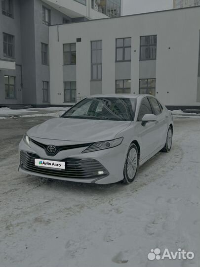 Toyota Camry 2.5 AT, 2019, 134 900 км