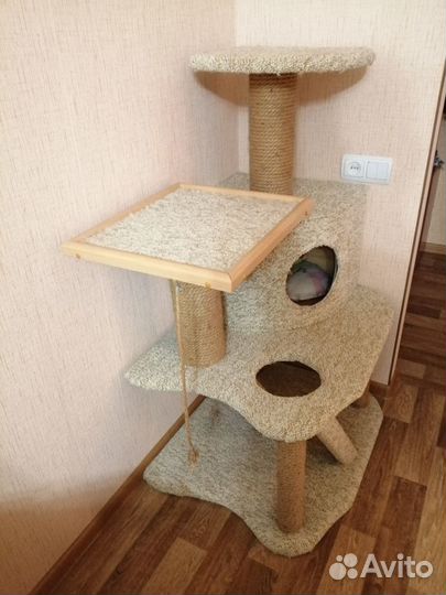 Домик угловой