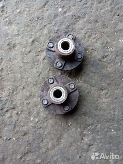 Задние ступицы Ниссан Альмера b10