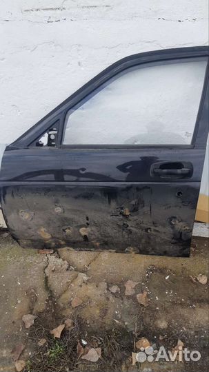 Дверь левая передняя priora