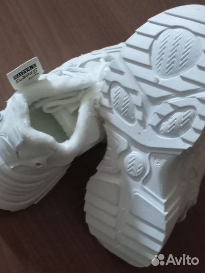 Кроссовки зимние женские 38 размер