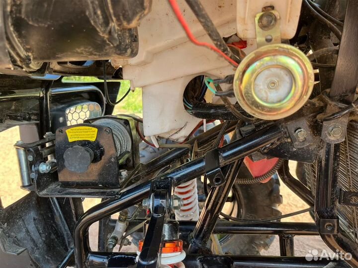 Квадроцикл Grizzly 300 cc Бензиновый Б/У