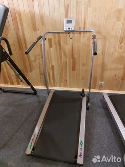 Беговая дорожка HouseFit HT-9147