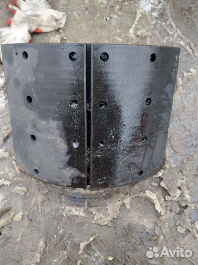 Колодка тормозная Scania 4 серии (250мм)