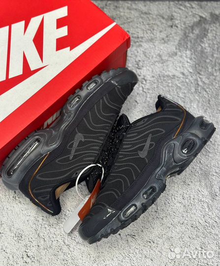 Кроссовки Nike air max tn plus